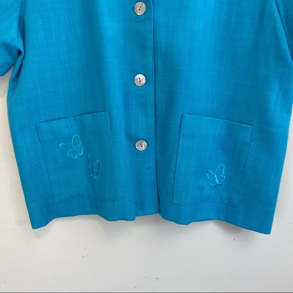 Lindsey Scott Vintage Butterfly Collared a button Front Blouse - Picture 4 of 5